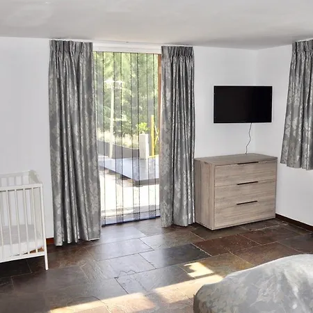 Landhuis Isamar Сasa de vacaciones Stoumont